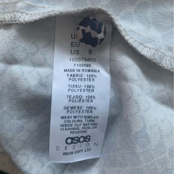 ASOS DESIGN Mini Dress with Slits in Snake Print - Picture 7 of 9